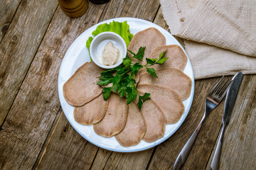 Beef tongue with horseradish
