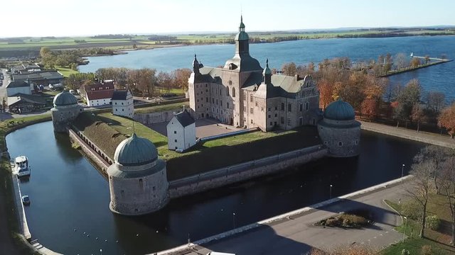 Vadstena Slott, a Scandinavian palace castle with a moat by V&auml;ttern Lake.