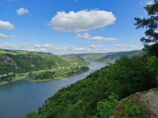 Kaub (Rhine) comes in sight