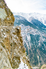 Car at suicide point kalpa 