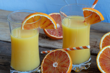 Orangensaft zum Frühstück