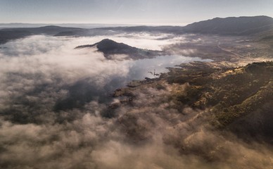 Lake Salagou - Brume sur le Salagou