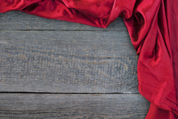 Red cloth on the board