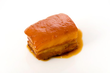 沖縄の郷土料理　ラフテー（豚肉の角煮）