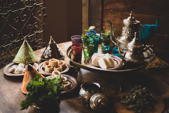 Traditional Moroccan cookies and mint tea