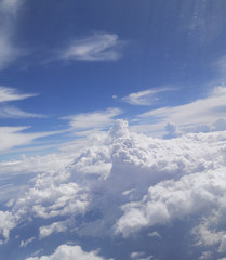 Naklejka premium White cloud and blue sky