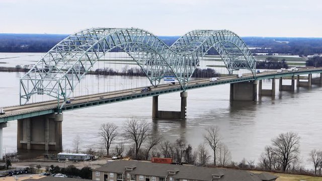 Timelapse of Bridge over Mississippi River at Memphis, TN 4K