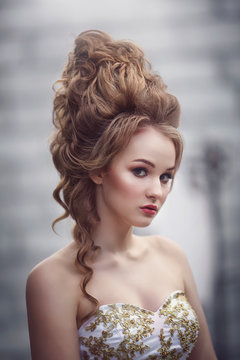 rococo hairstyle