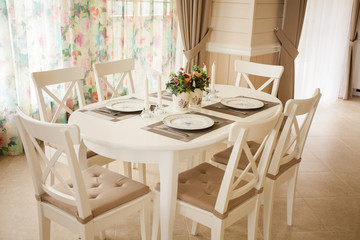Table and chairs in the living room