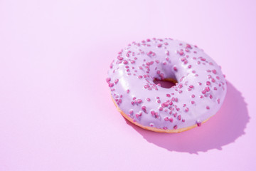 Pimk donuts on pink background, pattern, hard light