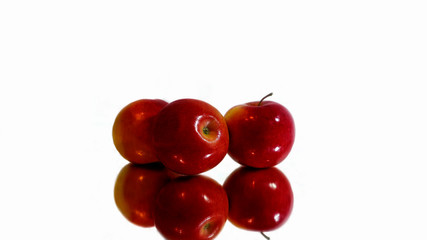 red apples