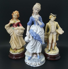 Ceramic figures of people