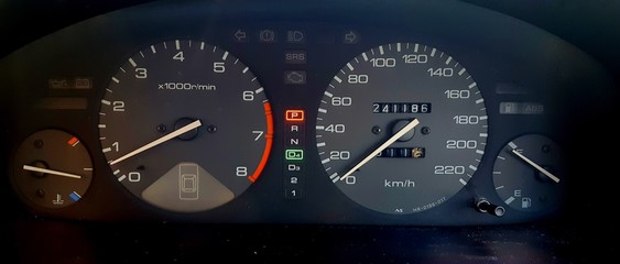 Speedmeter on the dashboard
