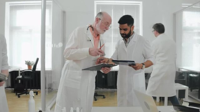 Working weekdays of doctors scientists in the medical center