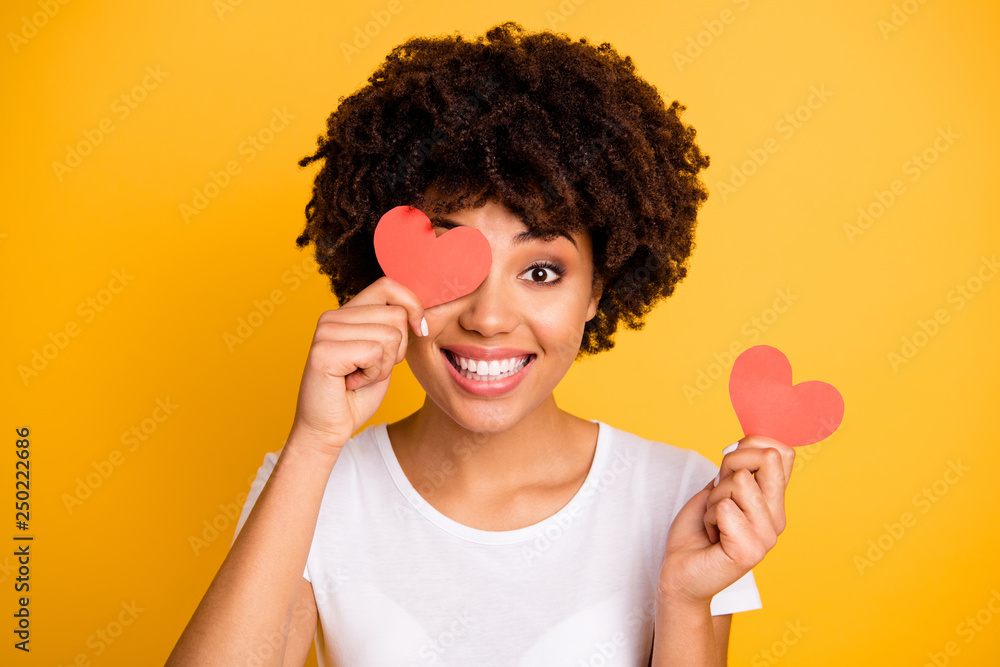 Poster close up photo beautiful amazing she her dark skin lady hide one eye arrange best date boyfriend pap