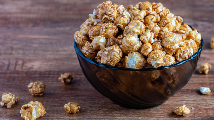  airy sweet corn in a glass vase