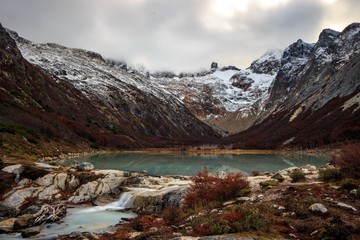 Panorama lago in Tierra del Fuego Argentina 