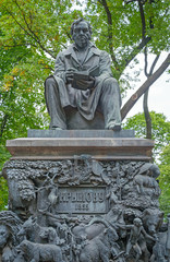 Obraz premium Monument to Krylov