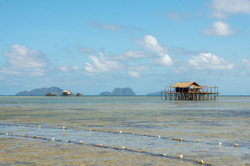 Fototapeta premium Philippine village on the water