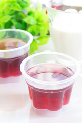 ぶどうのカップゼリー