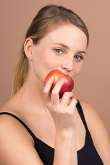 girl with an apple