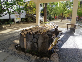 神戸湊川神社手水舎