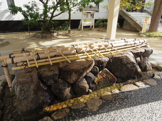 神戸湊川神社手水舎