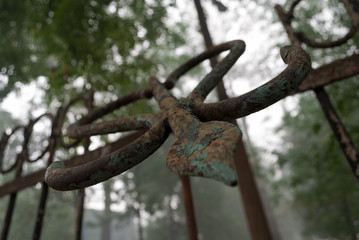Broken fence pike