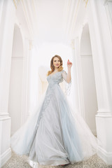 Fototapeta na wymiar white wedding dress