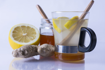 Ginger honey and lemon infusion