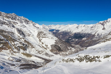 Fototapeta na wymiar Swiss Alps Panorama view from Saas-Fee