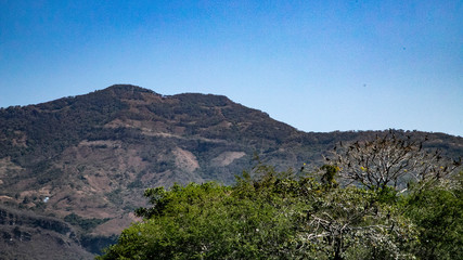  Magic mountains, sheer cliffs, monkeys, crocodiles - Canyon del Sumidero