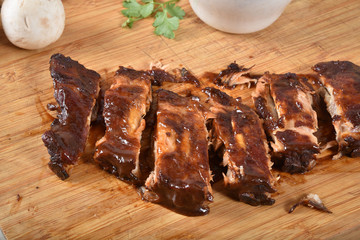 Hot sliced barbecue ribs