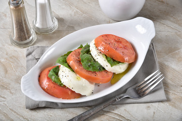 Healthy Caprese Salad