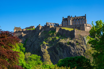 Fototapeta na wymiar Die Burg von Edinburgh