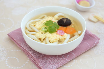 ふわふわ卵うどん