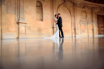 Beautiful romantic wedding in Alhambra.