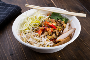 Buckwheat soba noodles with chicken meat