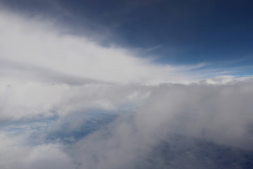 雲の中に入る