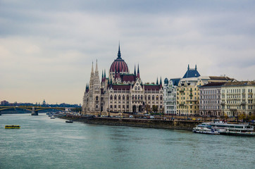Obraz premium Budapest - Palazzo del Parlamento