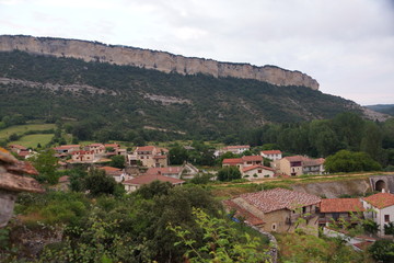 Fototapeta na wymiar Puentedey, en la provincia de Burgos
