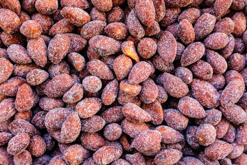 Honey roasted almonds with salt