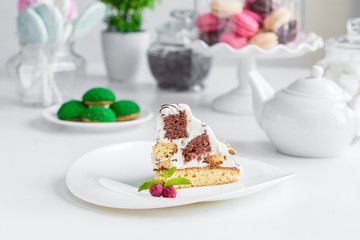 delicious biscuit, cream cake