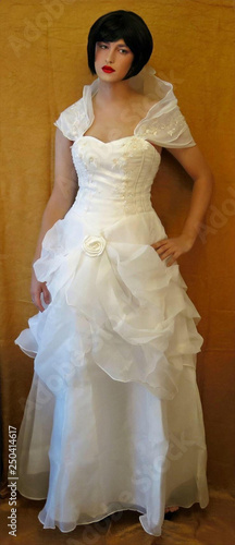 Transvestite Wedding Dresses