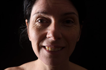Obraz premium smiling portrait of a middle-aged woman