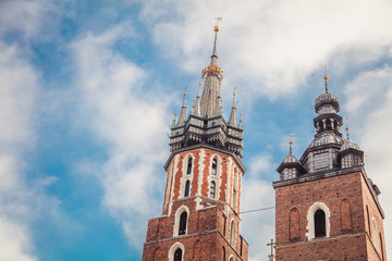 Fototapeta na wymiar St. Mary's Basilica (Church of Our Lady Assumed into Heaven) in Krakow, Poland