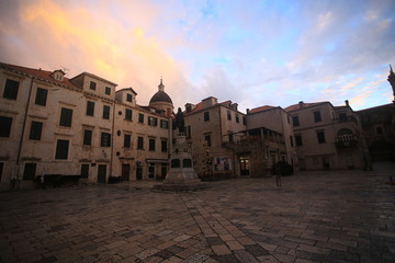 Fototapeta premium view of dubrovnik square 