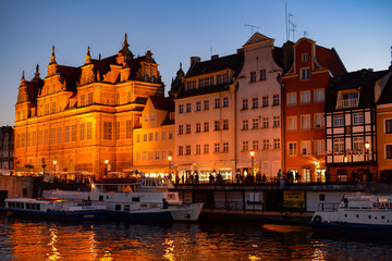 Obraz premium Gdansk at night