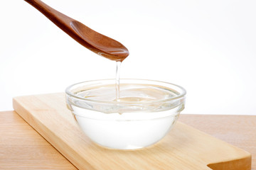 Coconut MCT oil : 100% medium chain fatty acid