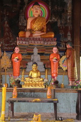 statues au Cambodge